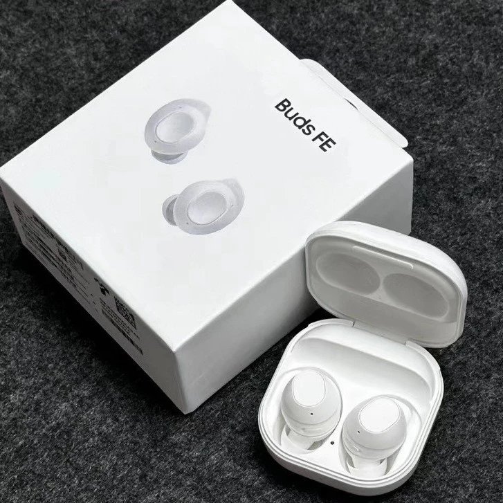 Best Seller Bluetooth Earphones R400 True Wireless Buds FE Bluetooth TWS Earbuds Hall Switch Wireless Charging