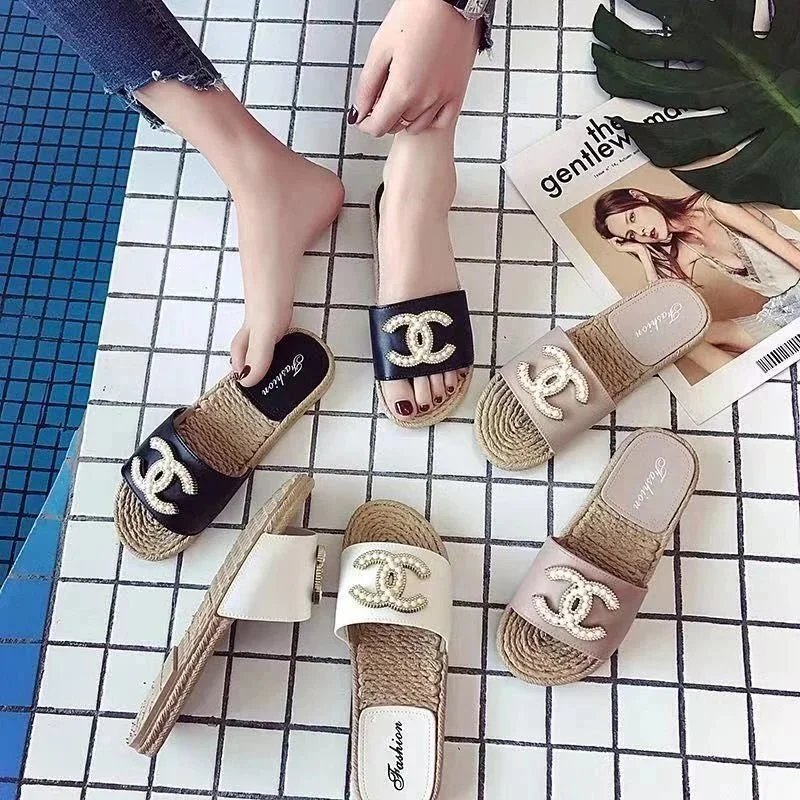 Chanel Women's indoor deodorant slippers