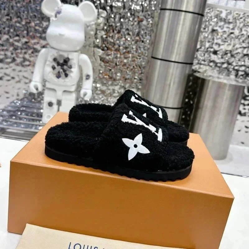 Louis Vuitton LV Unisex Paseo Flat Comfort Mule Black Shearling Anatomic Treaded Rubber
