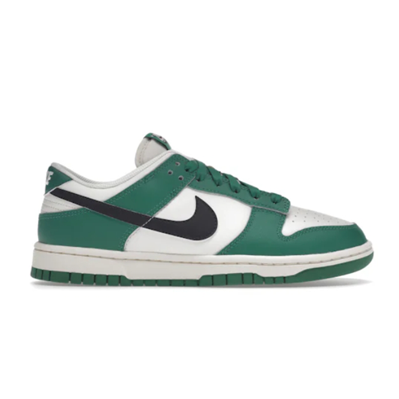 Nike Dunk Low SE Lottery Pack Malachite Green Fashion sneakers