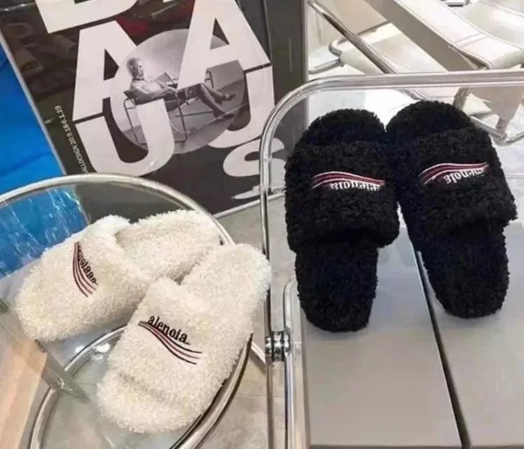 Balenciaga slides Hot