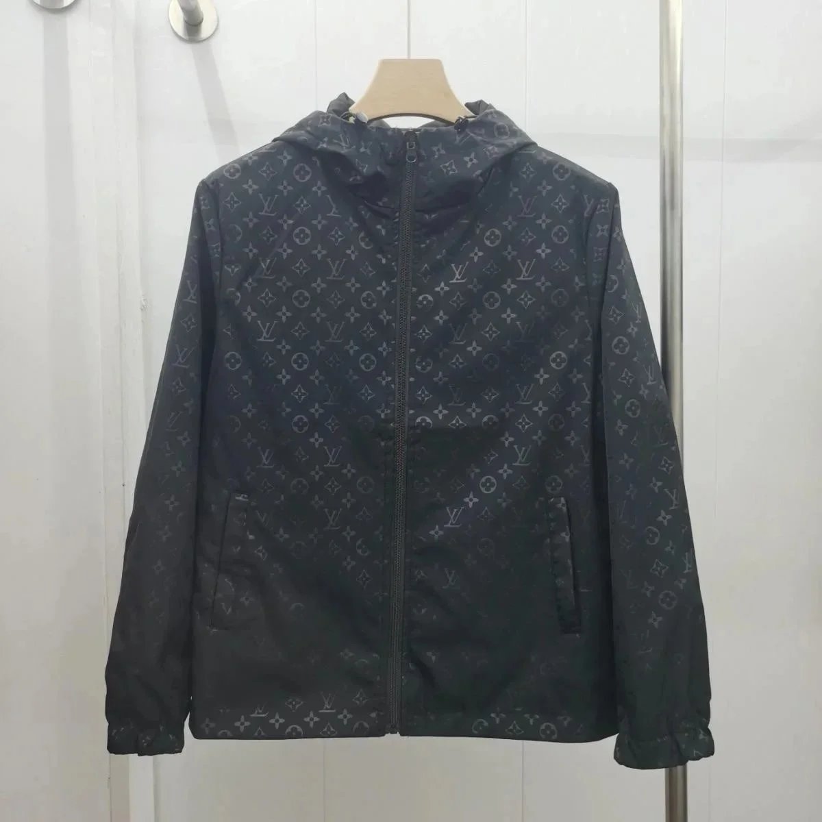 Men's Jackets 2024High quty Designer Jacket Coat Winter Autumn Slim Outerwear Stylist Men Women Windbreaker Zipper Hoodies Mens Coats Jackets Plus H241202