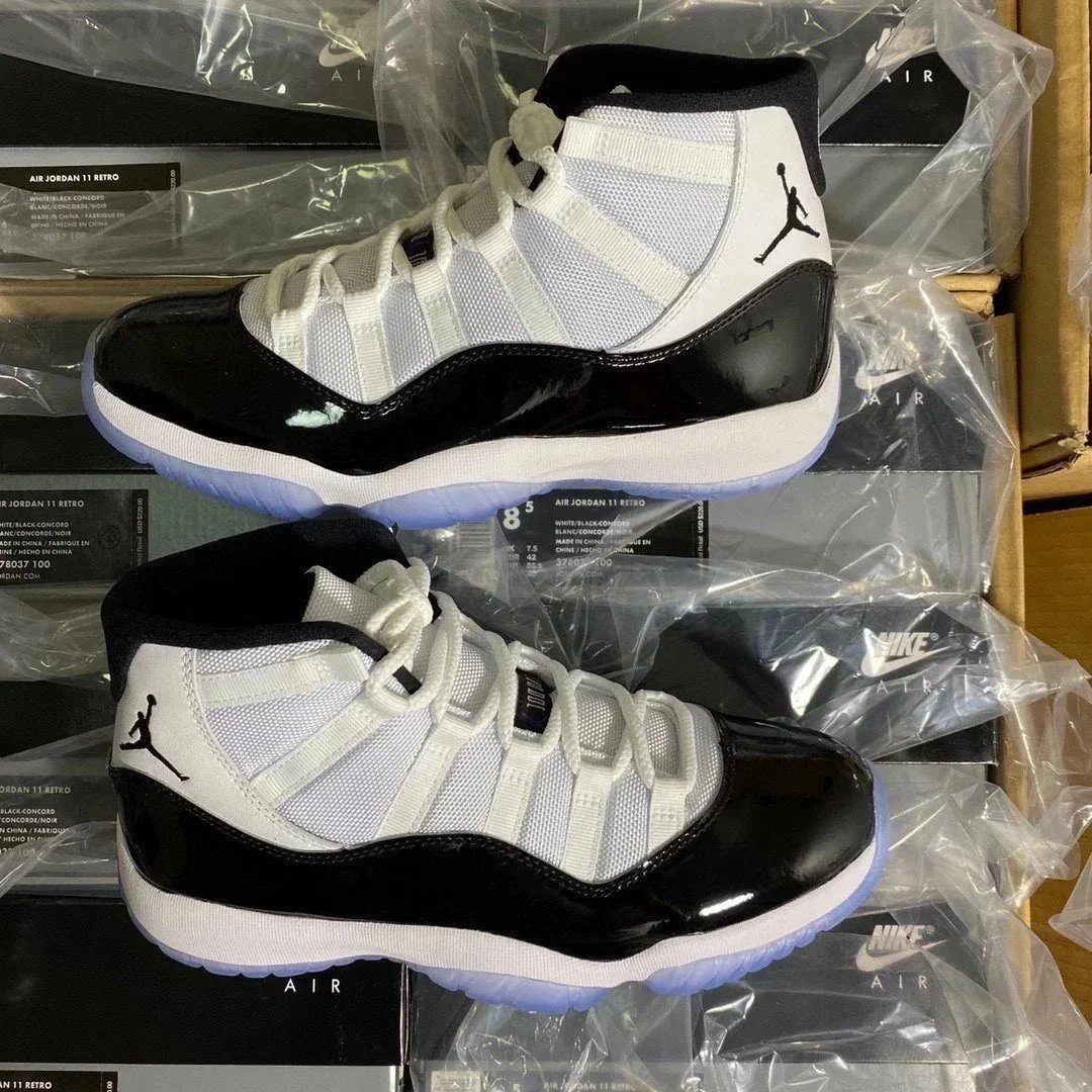 Nike Jordan Air Jordan 11 XI Retro Concord Basketball White Black 378037-100