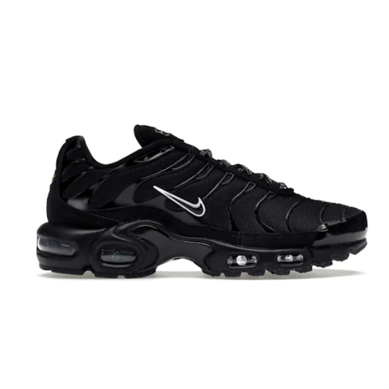 Nike Air Max Plus Black Blue Red Fashion sneakers