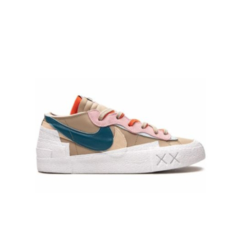 Nike Sacai X Kaws Blazer Low 