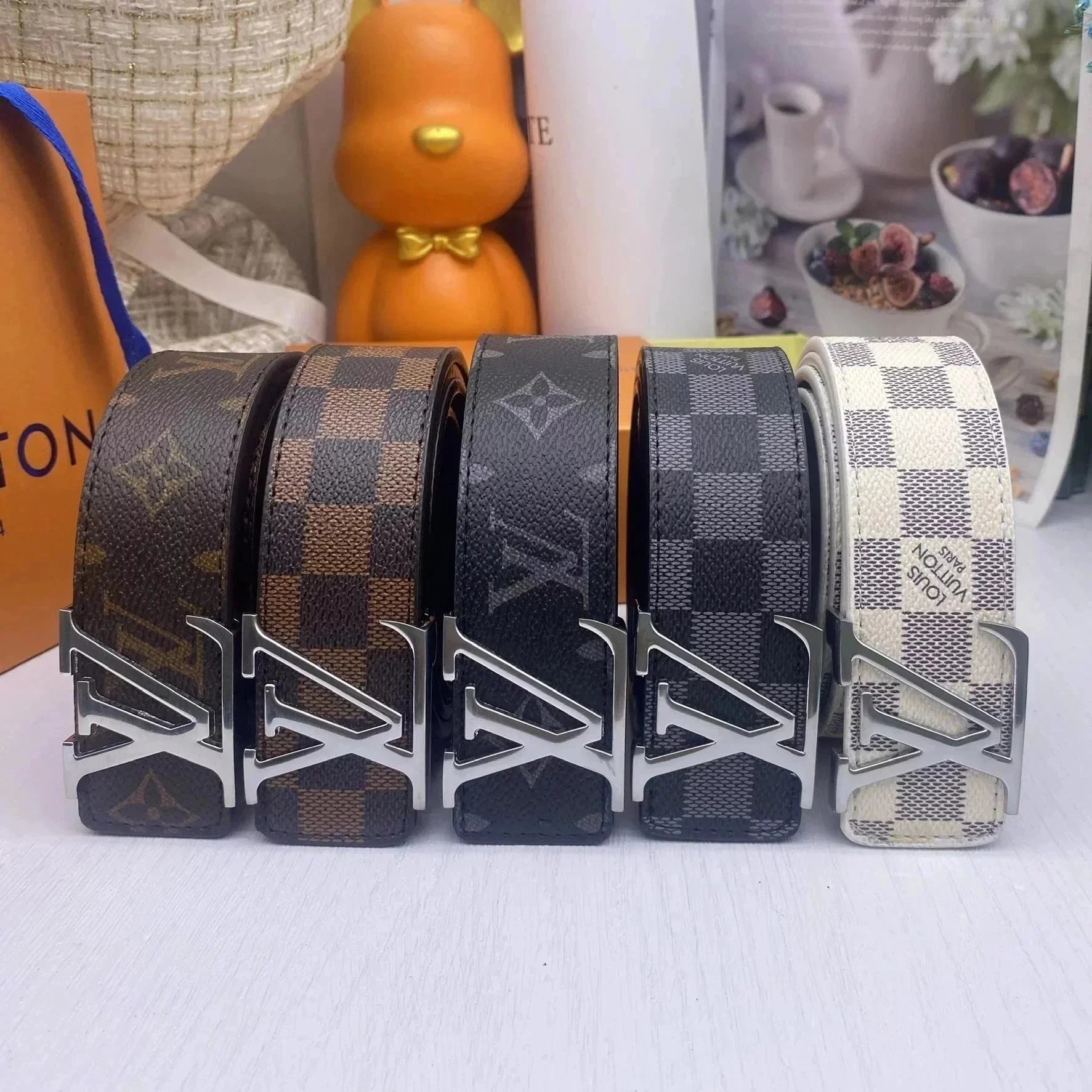 Youth fashion l classic belt