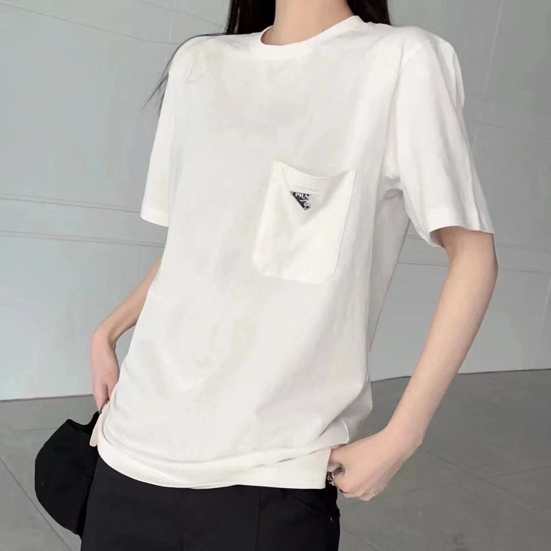 2025 New Prada Metal Pocket Solid Color Short Sleeve T-shirt Base Layer