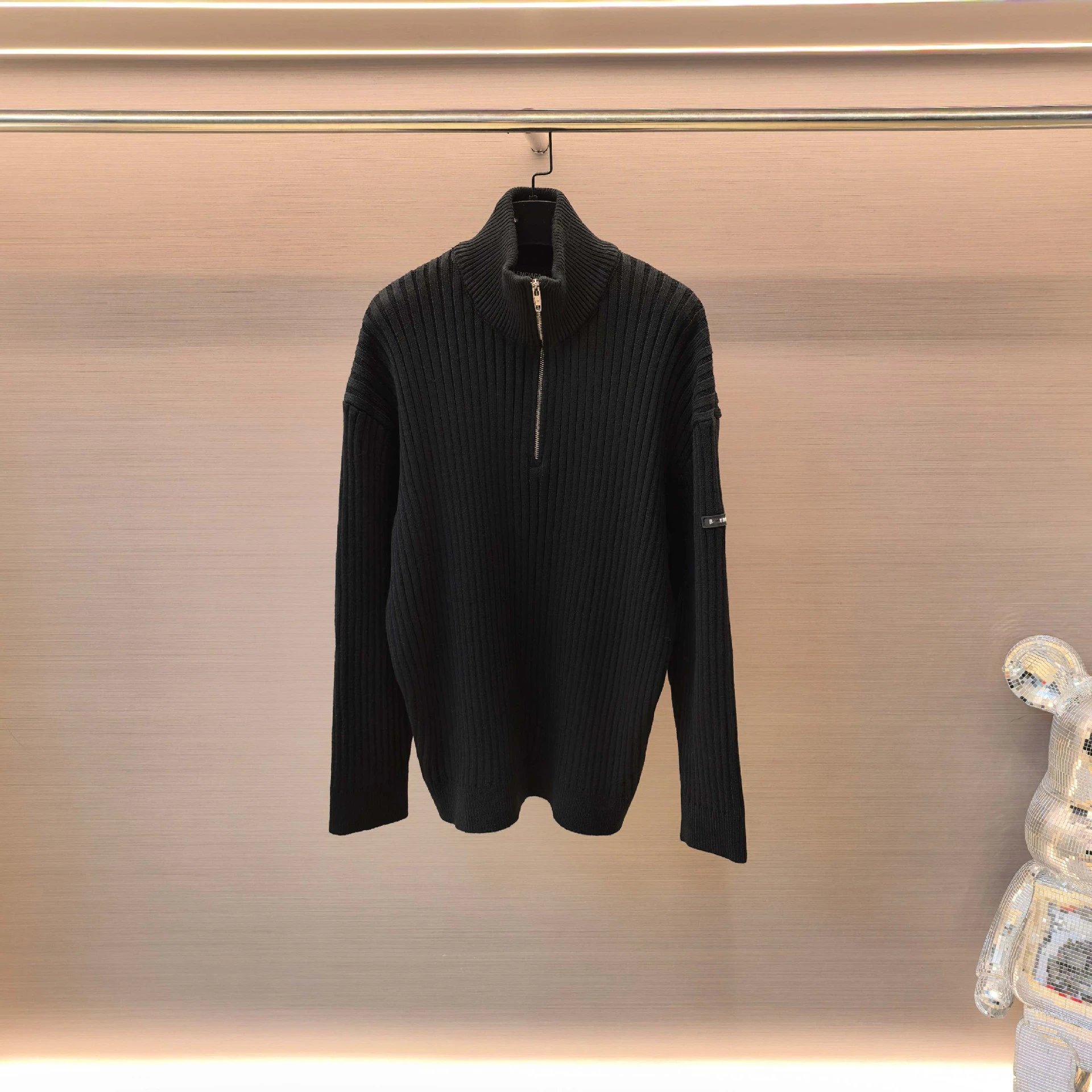 Miu Miu internet celebrity style sleeve label high neck zipper stand collar pullover sweater men's and women's