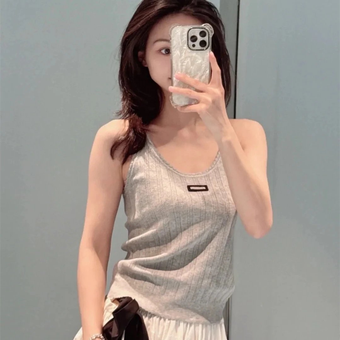 2025 Early Spring New Miu Miu Miu Miu Viral New Tencel Yarn Knit Vest Women's Wear