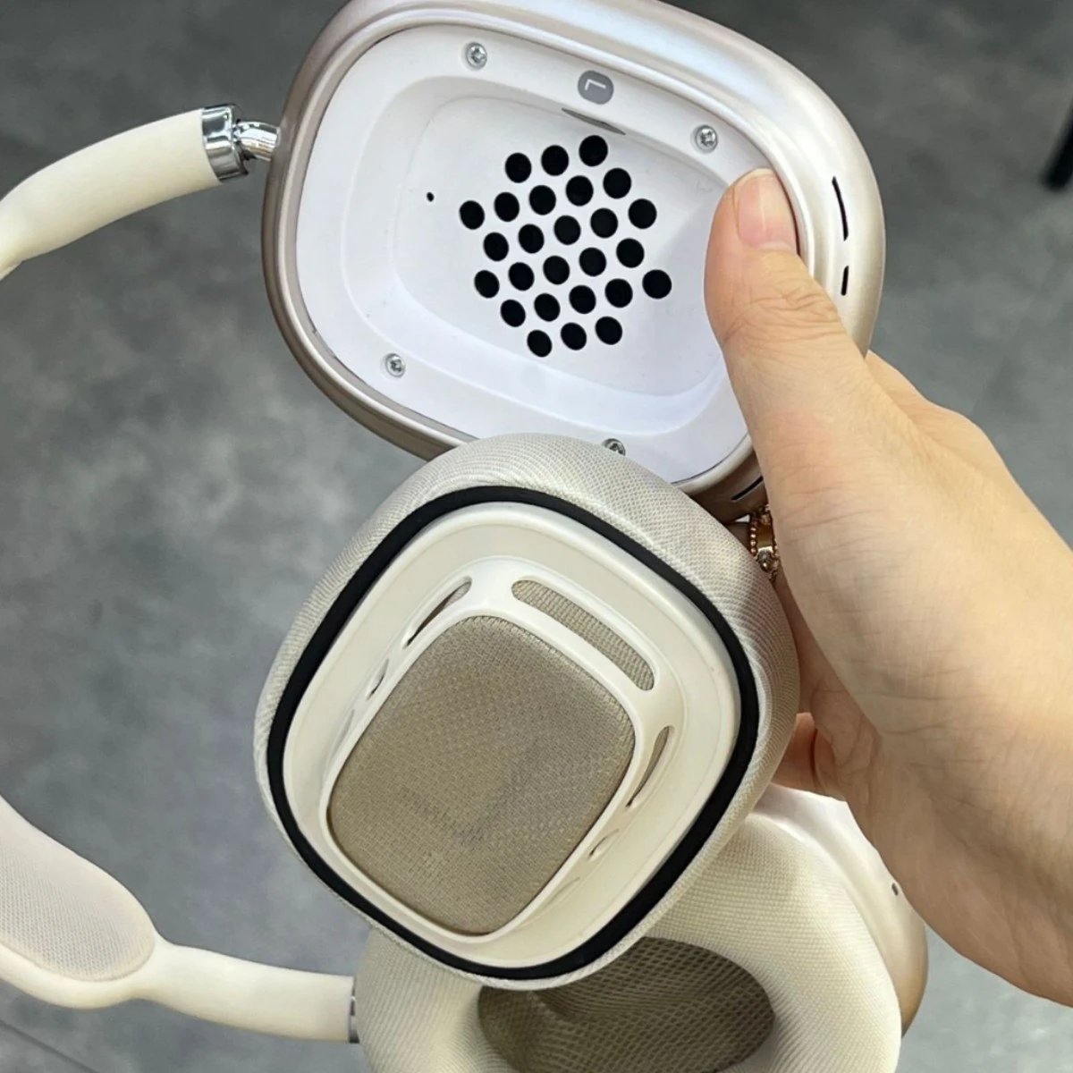 MAX High-End Magnetic Suction Over-Ear Bluetooth Headphones 1:1 Appearance Wireless Earphones with Pop-up Window