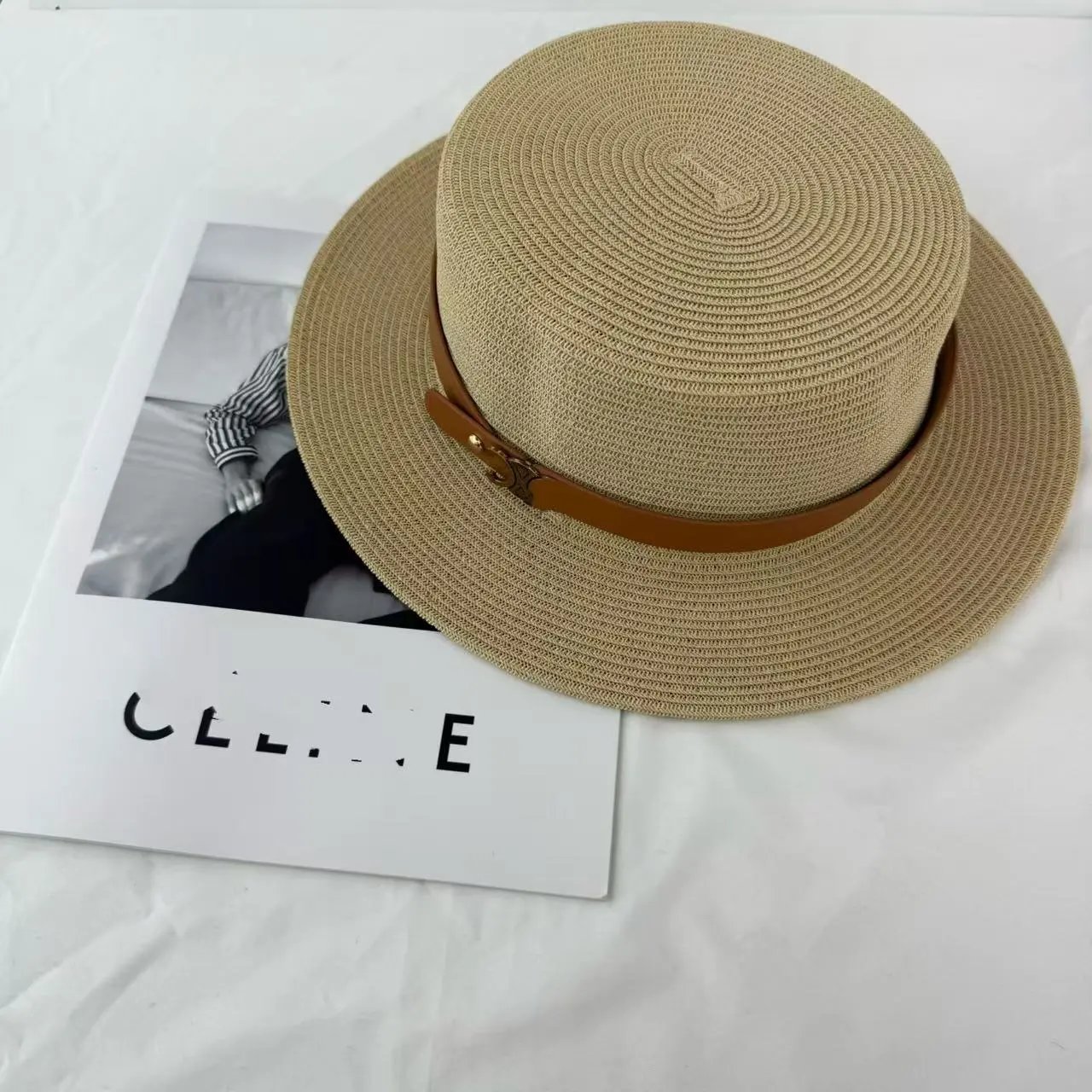 Minimalist British Style CELINE Straw Wide Brim Sun Hat French Retro Fashion Beach Vacation Hat