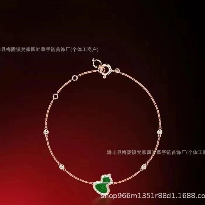 Qeelin Gourd Bracelet, Plated 18k Gold Rose Gold Red Agate Jewelry, Diamond-studded Bracelet, Zodiac Year Red Rope, Luxury
