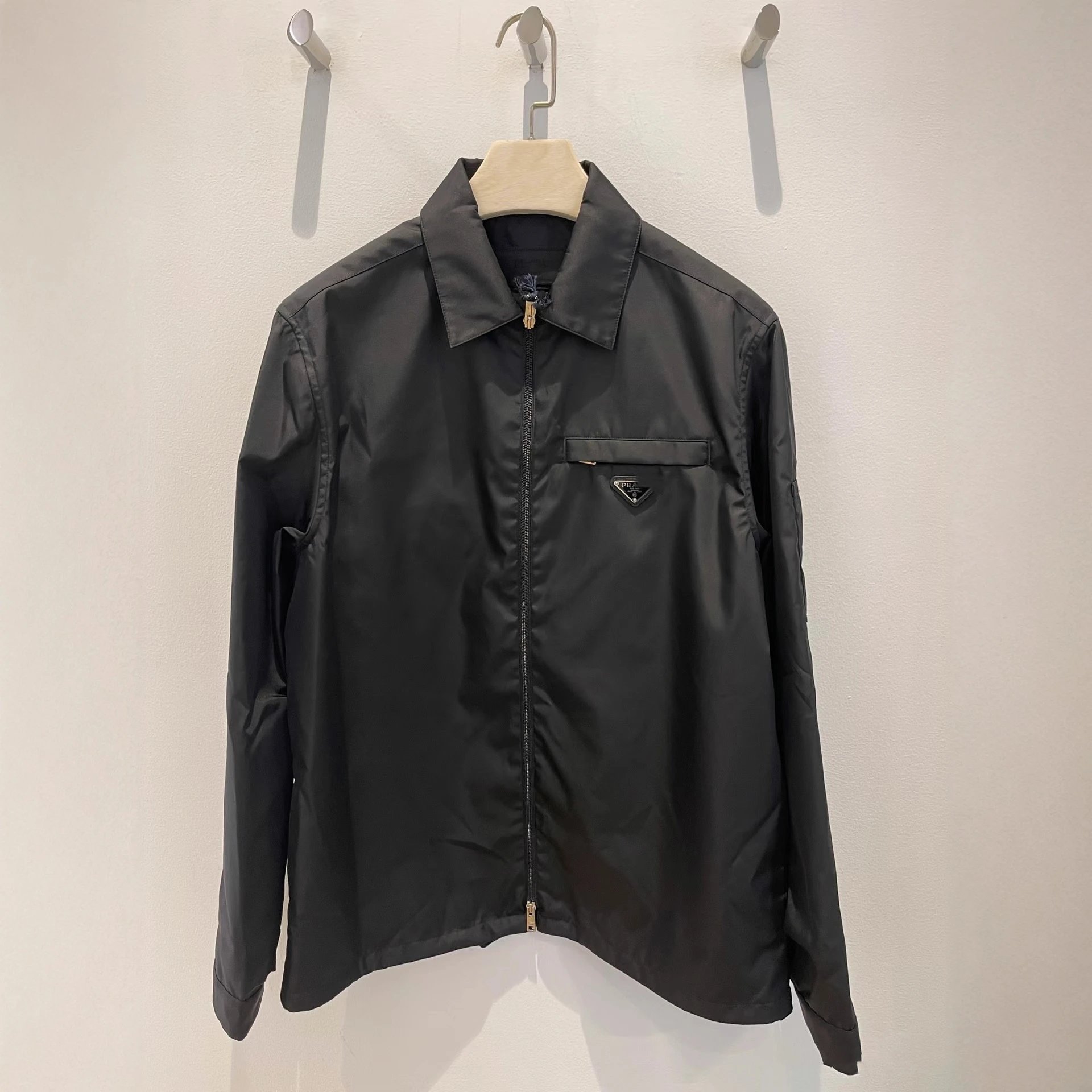 2025 New Prada Logo Recycled Nylon Fashion Lapel Business Jacket Unisex