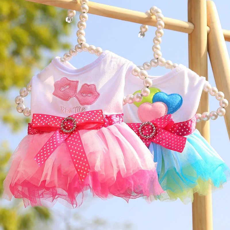 Pet Dog Clothing Spring Summer Cat Clothing Pet Dog Dress Pet Supplies Cat Mesh Dress Heart Teddy Bichon