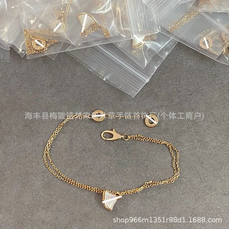 Bulgari Fan-shaped Small Dress Bracelet for Women, Plated 18K Rose Gold High-End Sense Internet Celebrity Hot Item