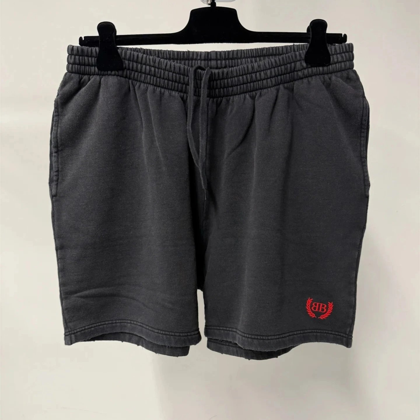 2025 New Balenciaga Classic Wheat Double B Embroidery Washed Shorts Unisex