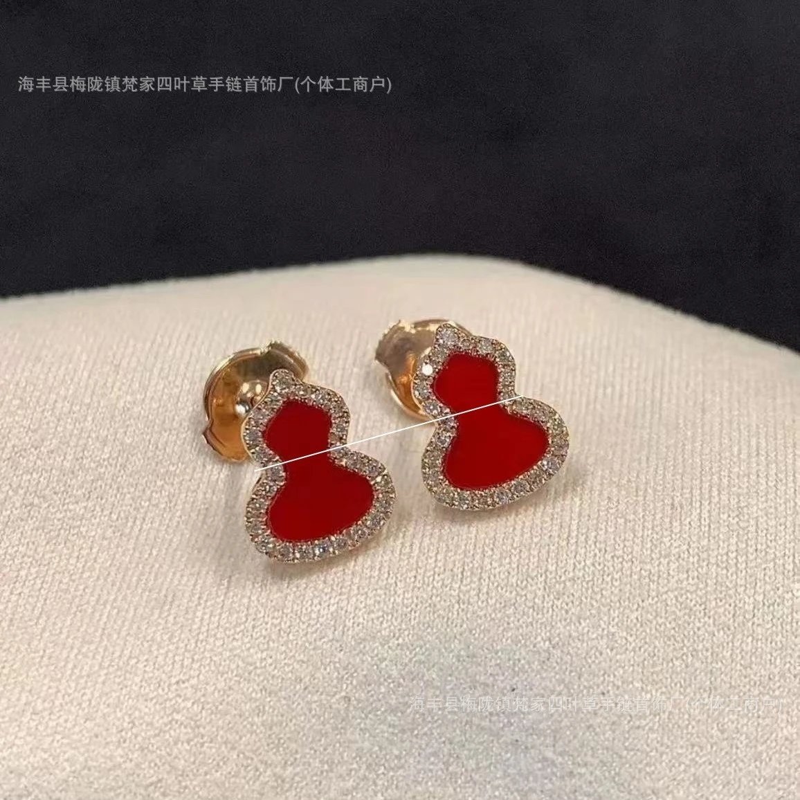 Qeelin Chinese Trend Red Gourd Ear Studs for Women, Fortune Ear Drop Green Jade Ear Accessories, Festive High-End Gift