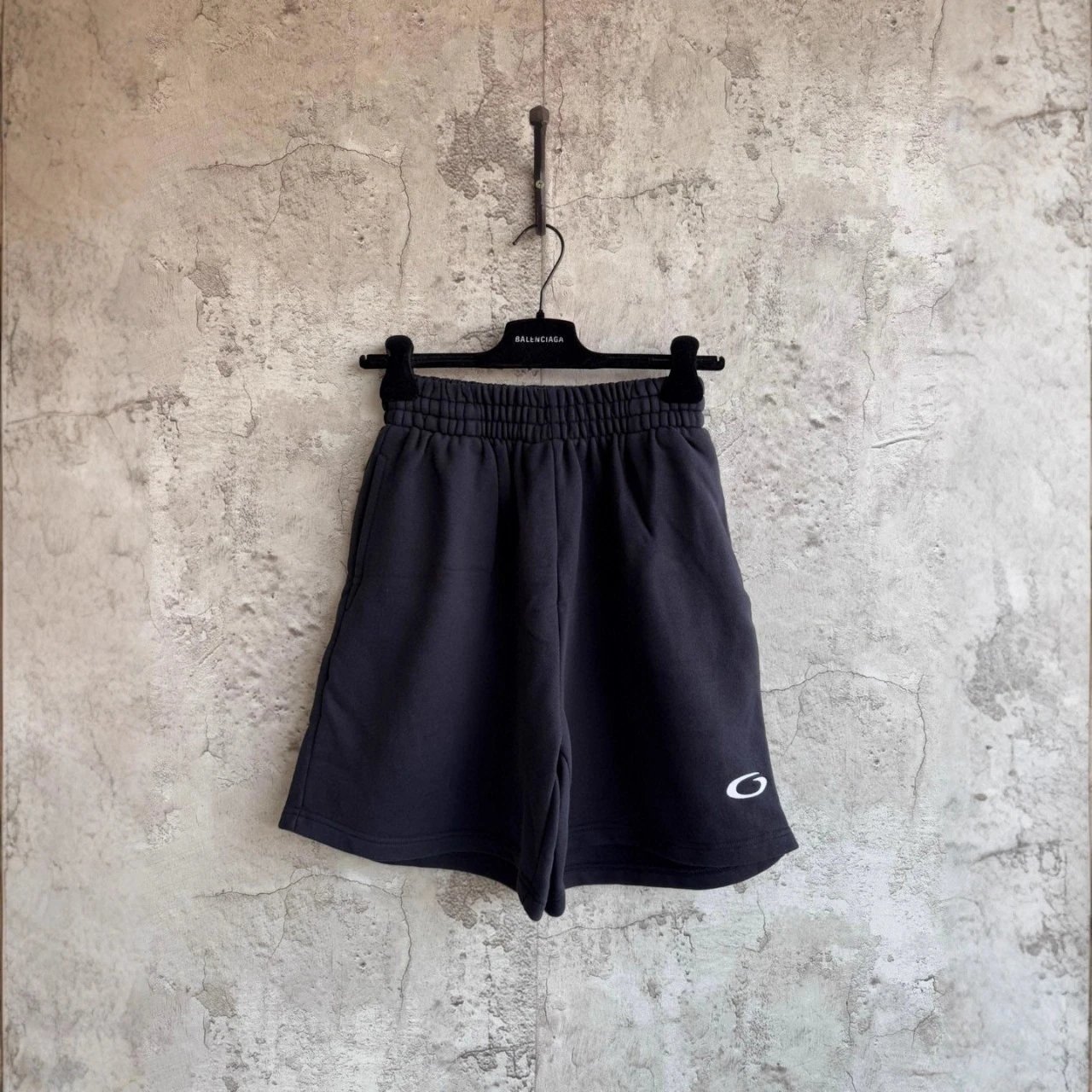 2025 New Balenciaga Webbing Elastic Embroidery Logo Casual Shorts Unisex