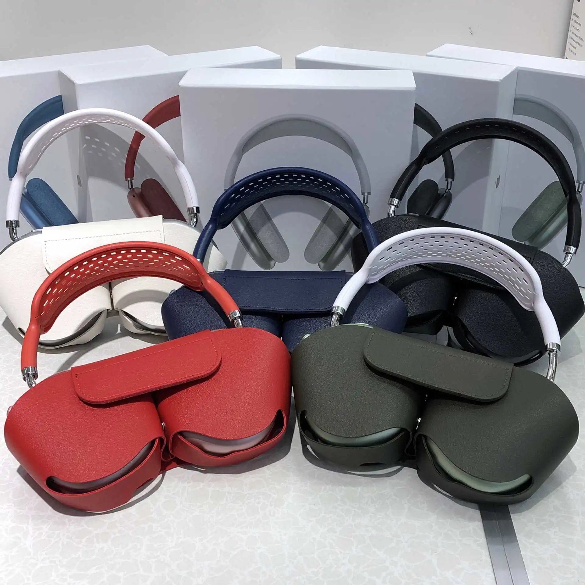 Best Seller P9MAX Over-Ear Wireless Bluetooth Headphones with Leather Case Sports Bluetooth Pop-up Music Headphones