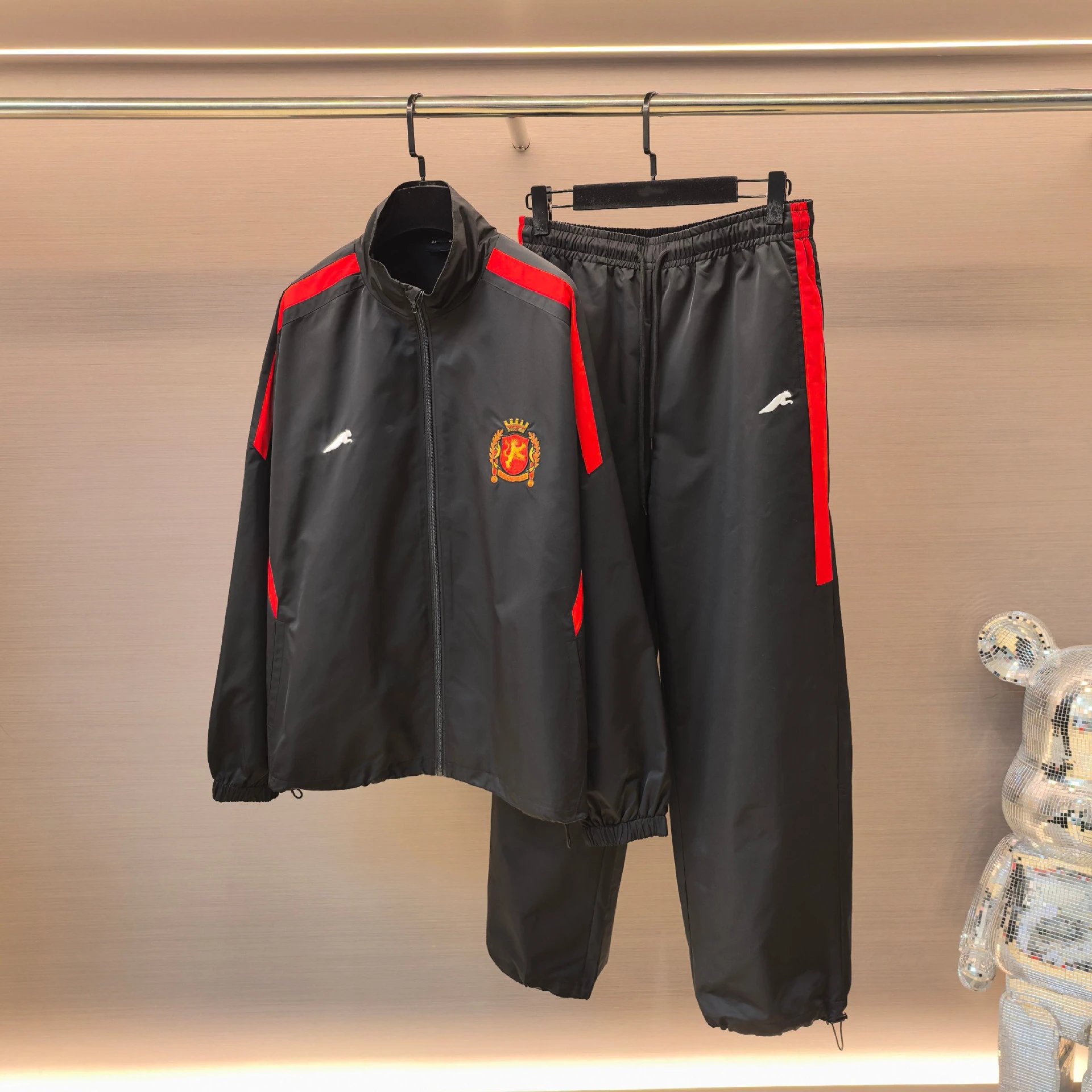 Balenciaga collaboration Manchester United campus style black red spliced color block sport outerwear pants set