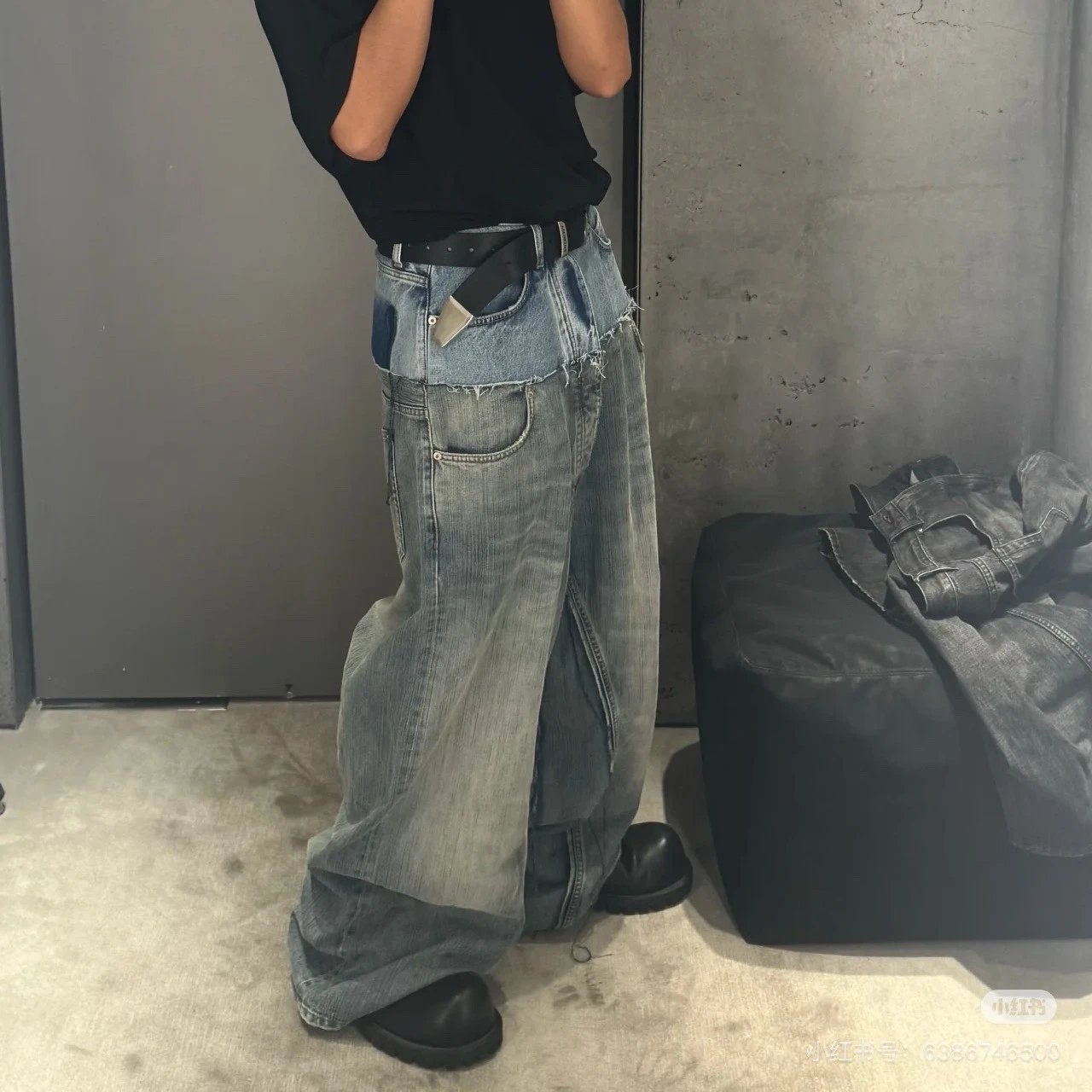 2025 Early Spring New Balenciaga Hot Item Loose Washed Patchwork Jeans Unisex