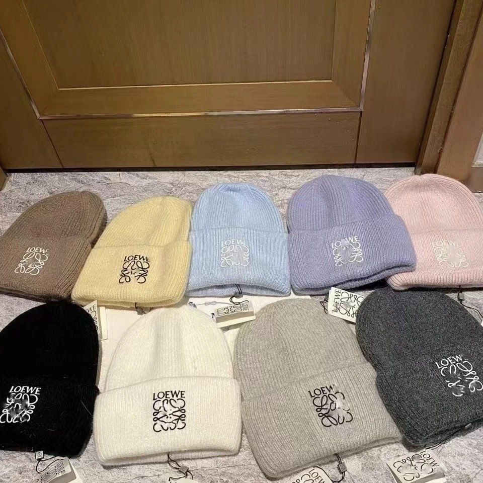 New R Brand Autumn Winter Warm Rabbit Fur Knit Hat Women Online Famous Cold-Resistant Fashion Beanie