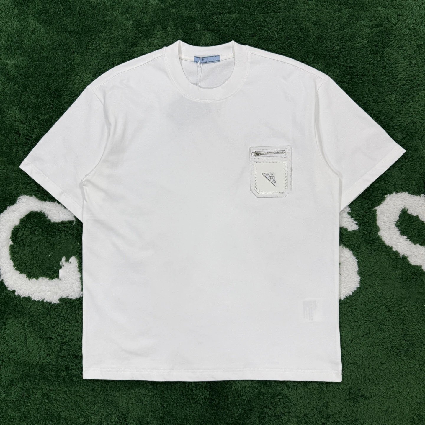 Prada Patchwork Zipper Pocket Triangle Leather Patch Letter Logo Short Sleeve T-shirt Base Layer