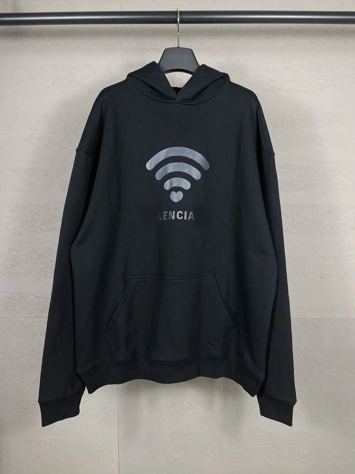Balenciaga limited edition heart WIFI print hooded sweatshirt loose casual men's and women's hooded sweatshirt couple style trendy