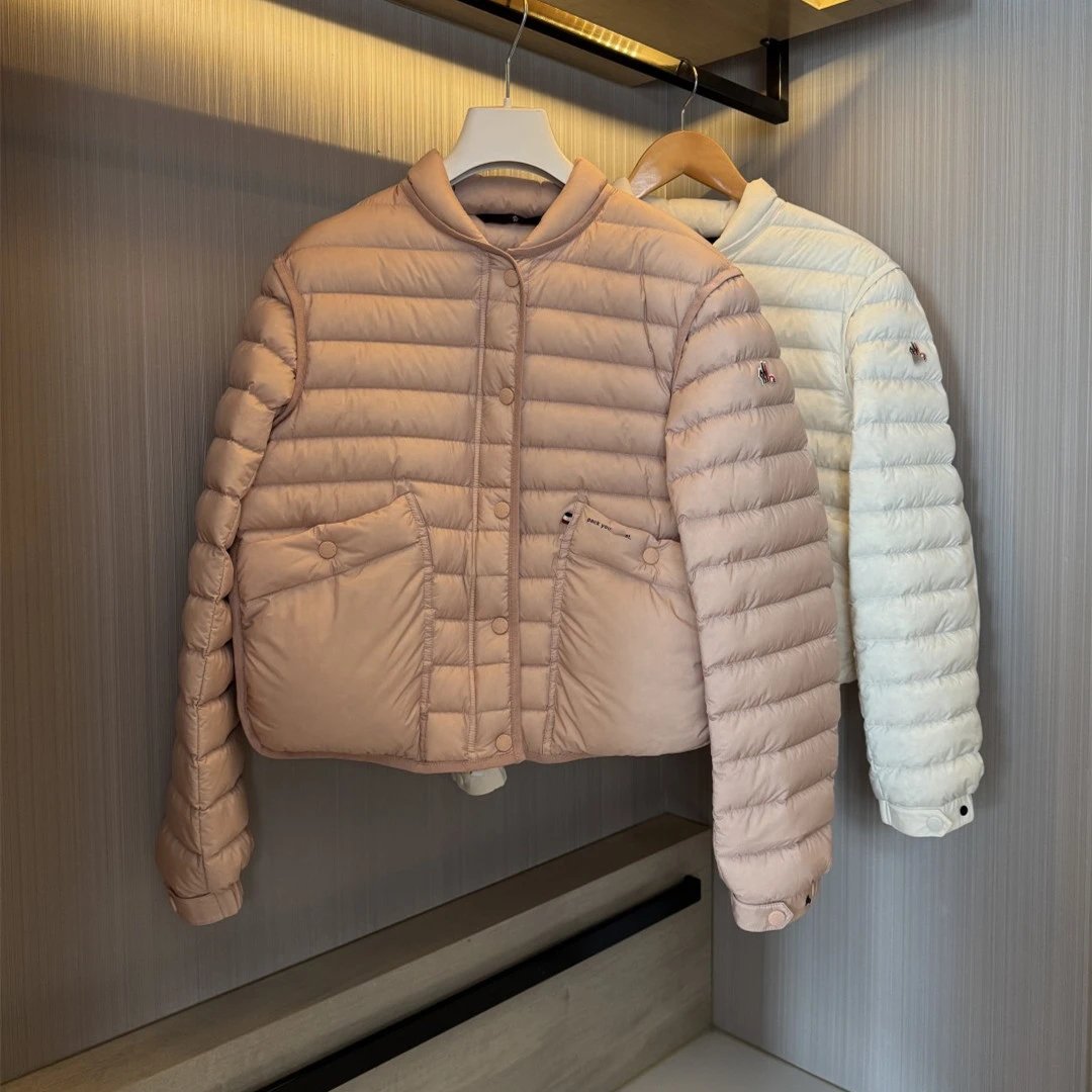 2025 Autumn Winter New Style Moncler Small Lapel Snow Line Embossed Women's Short Down Jacket