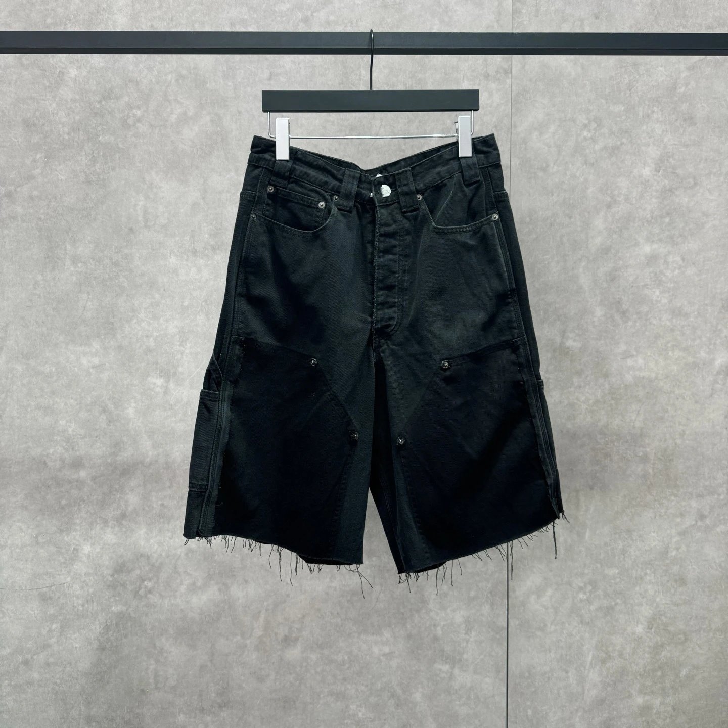 2025 Early Spring New Balenciaga Washed Vintage Belt Integrated Ripped Jeans Unisex