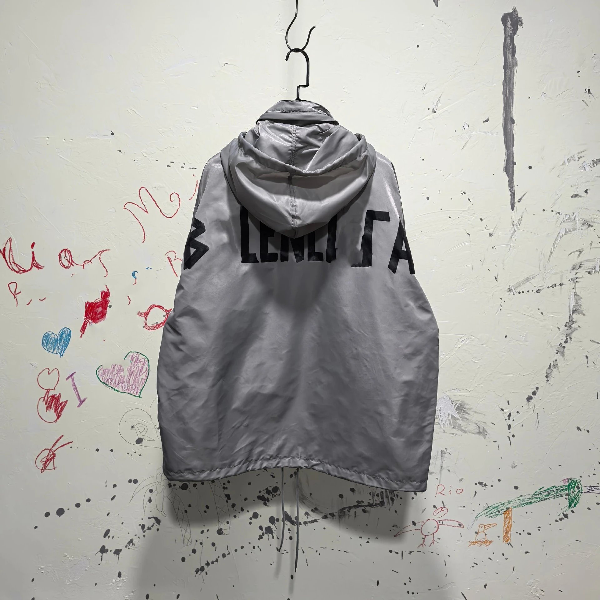 2025 New Balenciaga Black Tape Windbreaker Zipper Long Sleeve Loose Jacket Unisex-