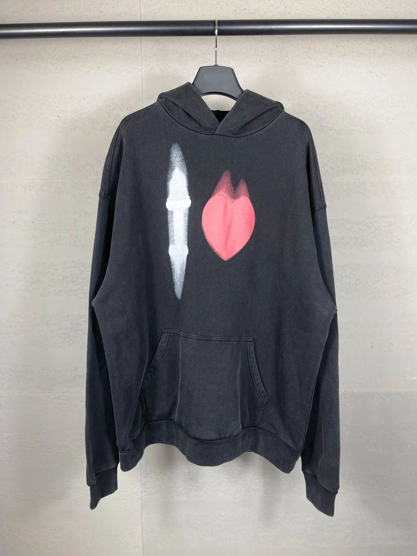 Balenciaga 520 heart letter embroidery LOGO hooded sweatshirt men's and women's sweatshirt loose casual trendy