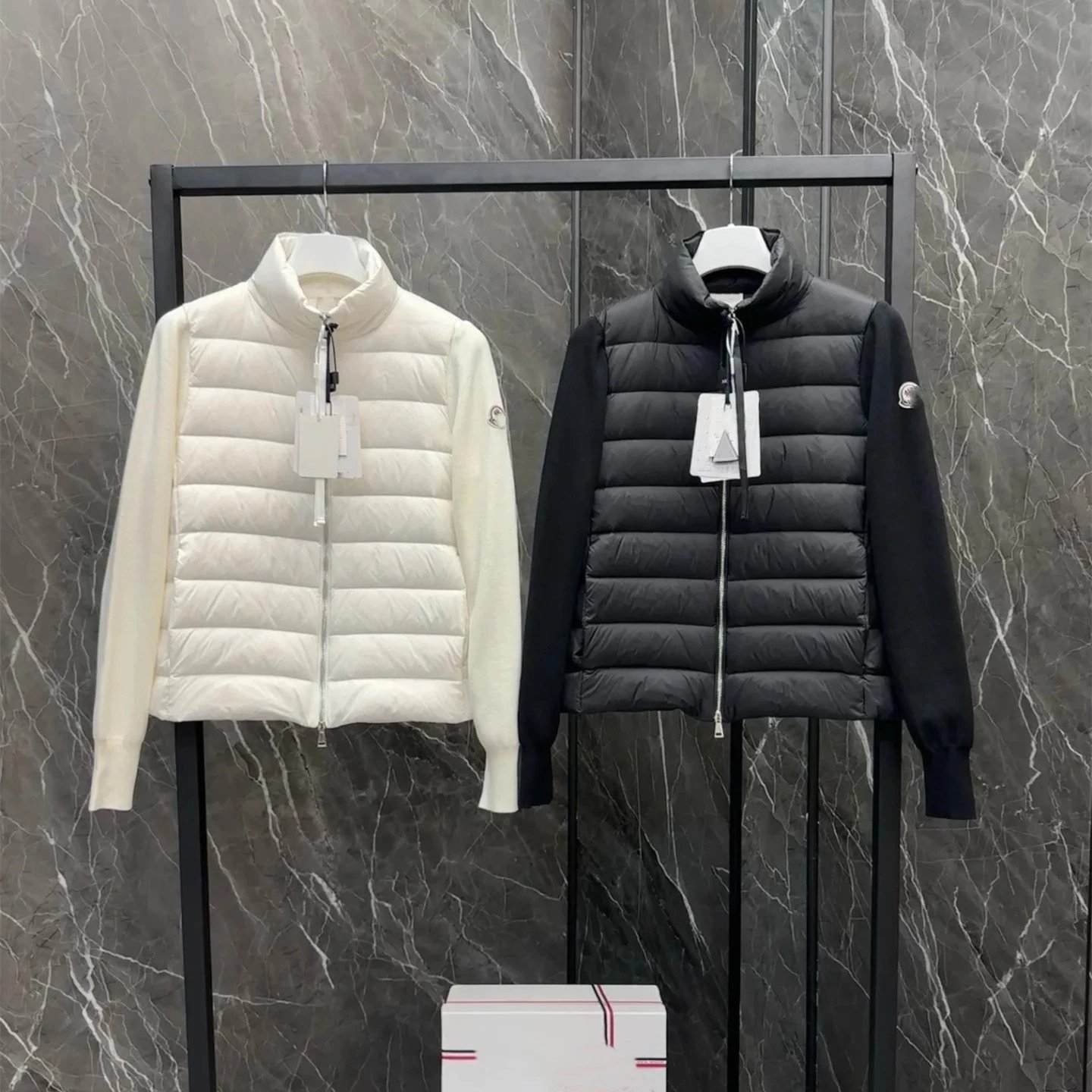 Moncler Little Red Book Style Wool Sleeve Panel 90% White Duck Down Lightweight Stand Collar Women's Down Jacket