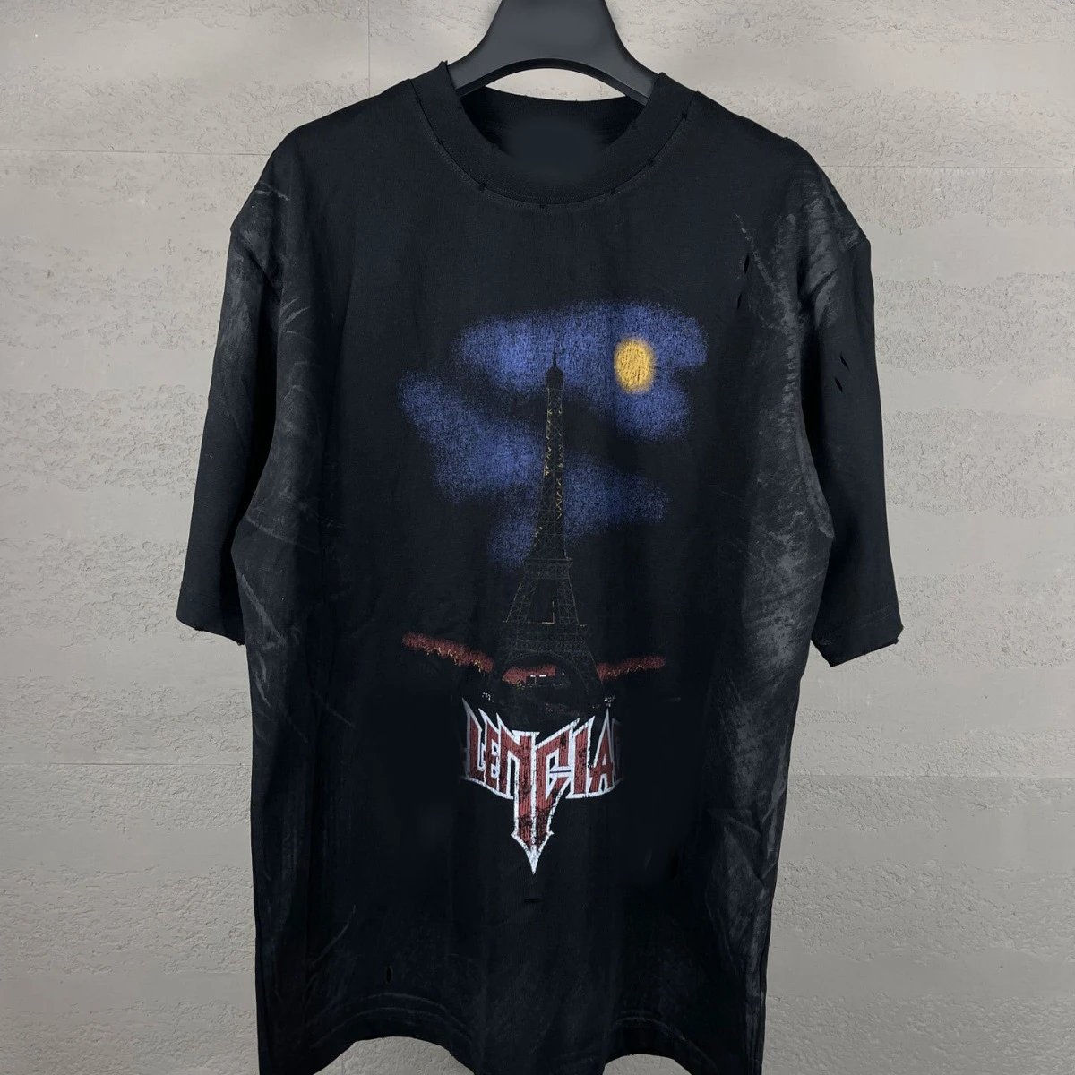 2024 Balenciaga Eiffel Tower Spray Graffiti Hand-painted Gradient Print Washed Distressed Short Sleeve T-shirt