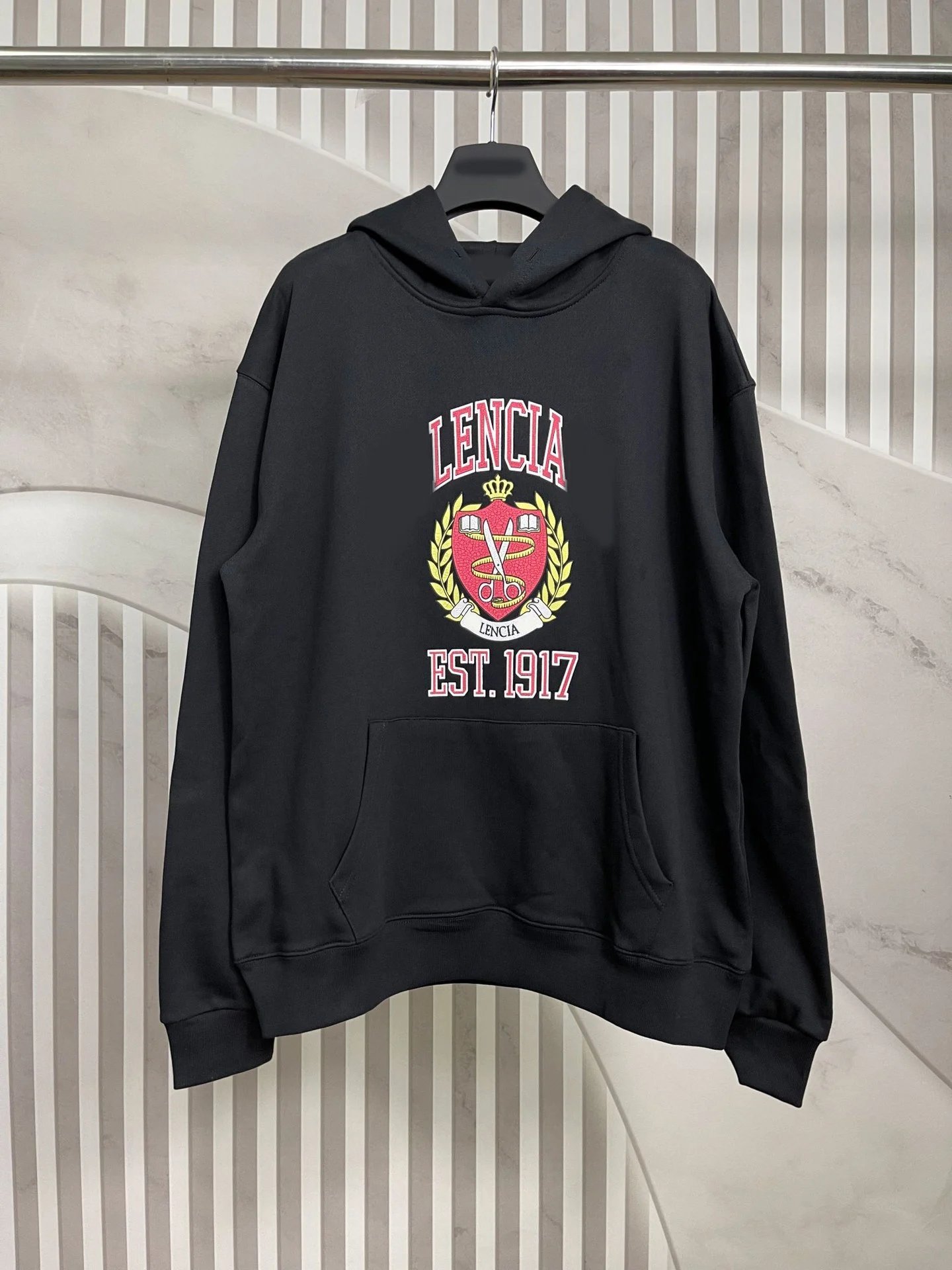 Balenciaga 1917 Shield Crack Print Hoodie Sweatshirt Inner Terry Loop Loose OS Style Hooded Sweatshirt