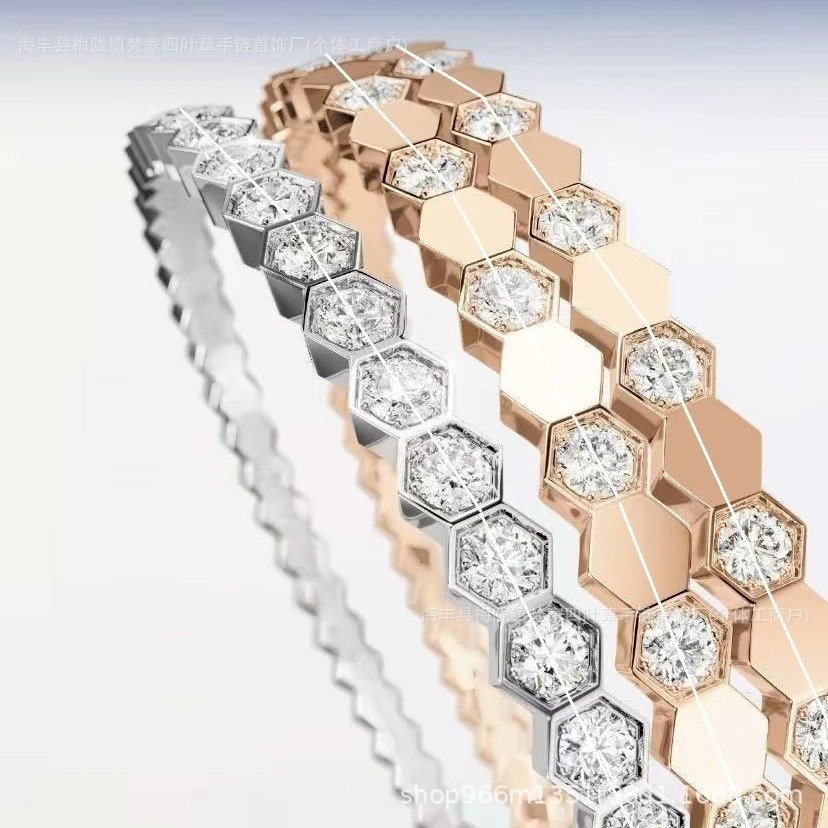 Chaumet CNC Precision Engraved Wave Rhombus Honeycomb Bracelet, Diamond Inlay Luxury Design Premium Feel