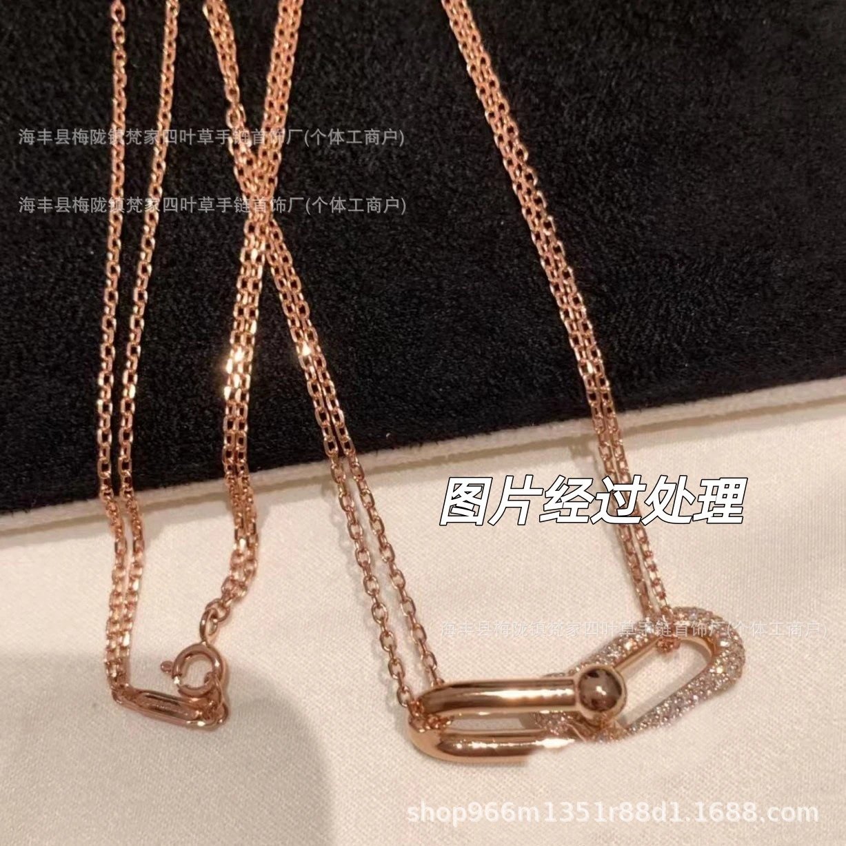 Tiffany High-End Rose Gold Double Ring Horseshoe Buckle Necklace, Angelababy Celebrity Same Style U-shaped Double U Collarbone Chain, Gift for Girlfriend