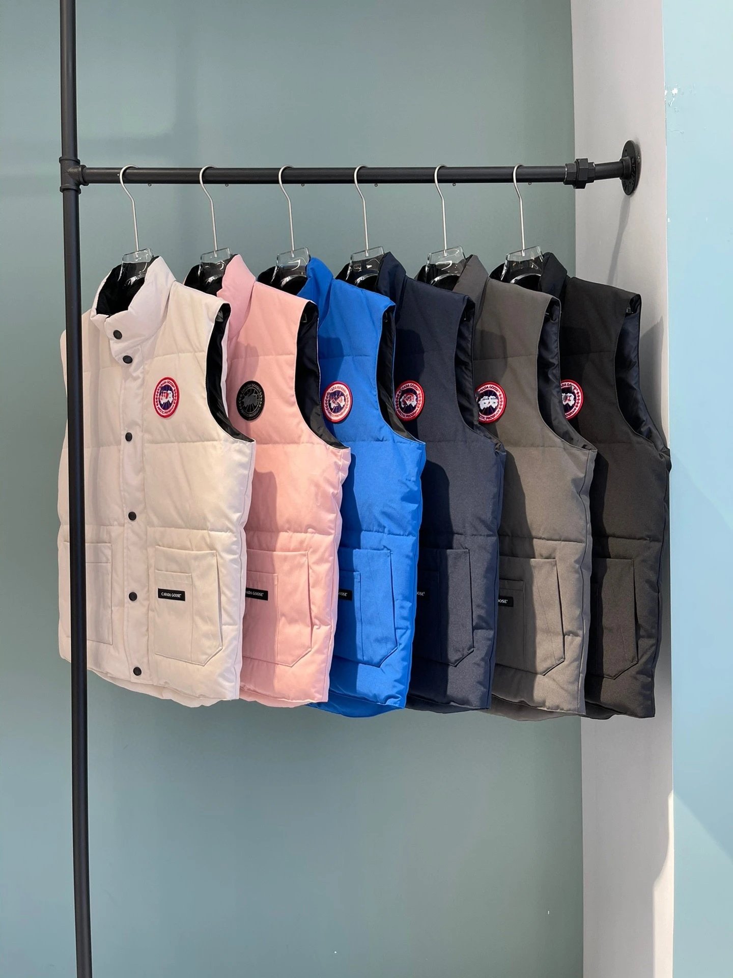 Canada Goose Down Vest 2025 New Winter Sleeveless Lightweight Stand Collar Waistcoat