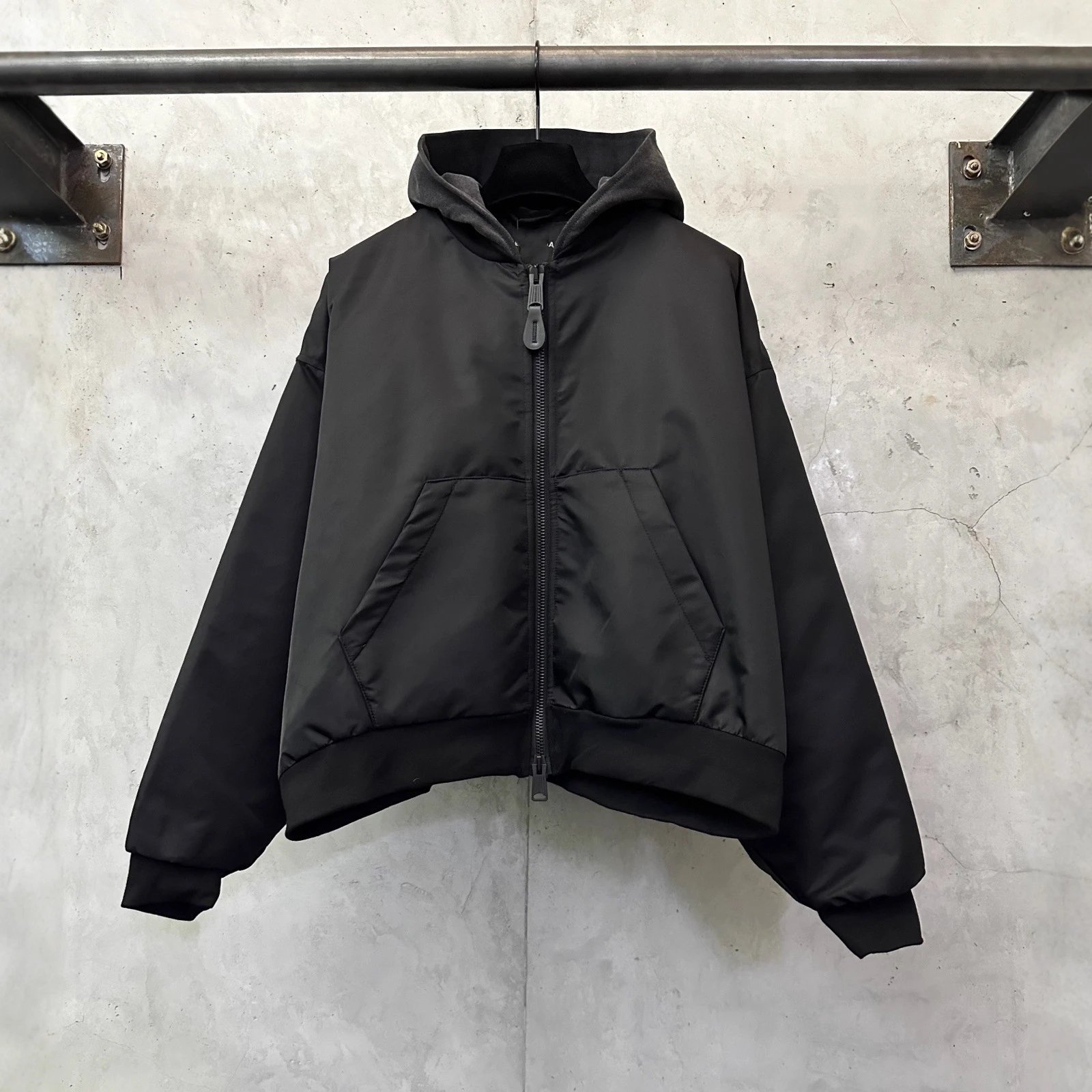 2025 New Balenciaga Double Ring Embroidery Solid Color Hooded Zipper Jacket Unisex