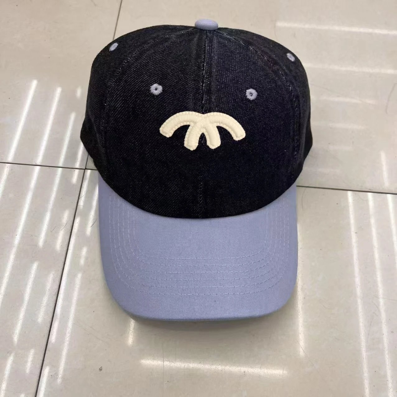 25 New Correct Letter Chanel Denim Baseball Cap Men Women Fashion Couple Sun Hat