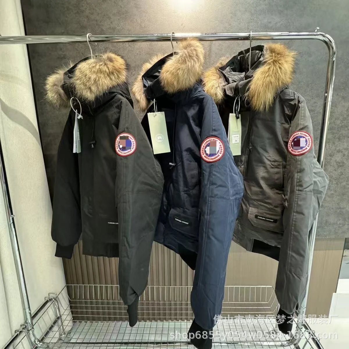 Canada Goose New Style Winter Thick Pilot Jacket Unisex Couple Hooded Loose Fashion Versatile Outerwear