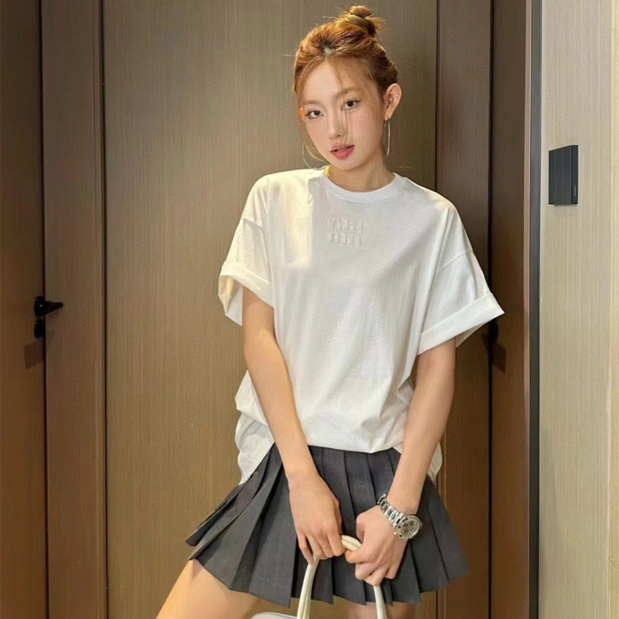2025 New Miu Miu Viral New Patch Embroidery LOGO Letter Short Sleeve T-shirt Unisex