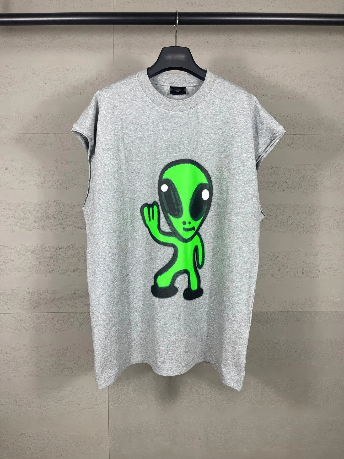 2025 Balenciaga Alien Back Smiley Face Sleeveless T-shirt Wash Distressed Short Sleeve T-shirt Loose Casual
