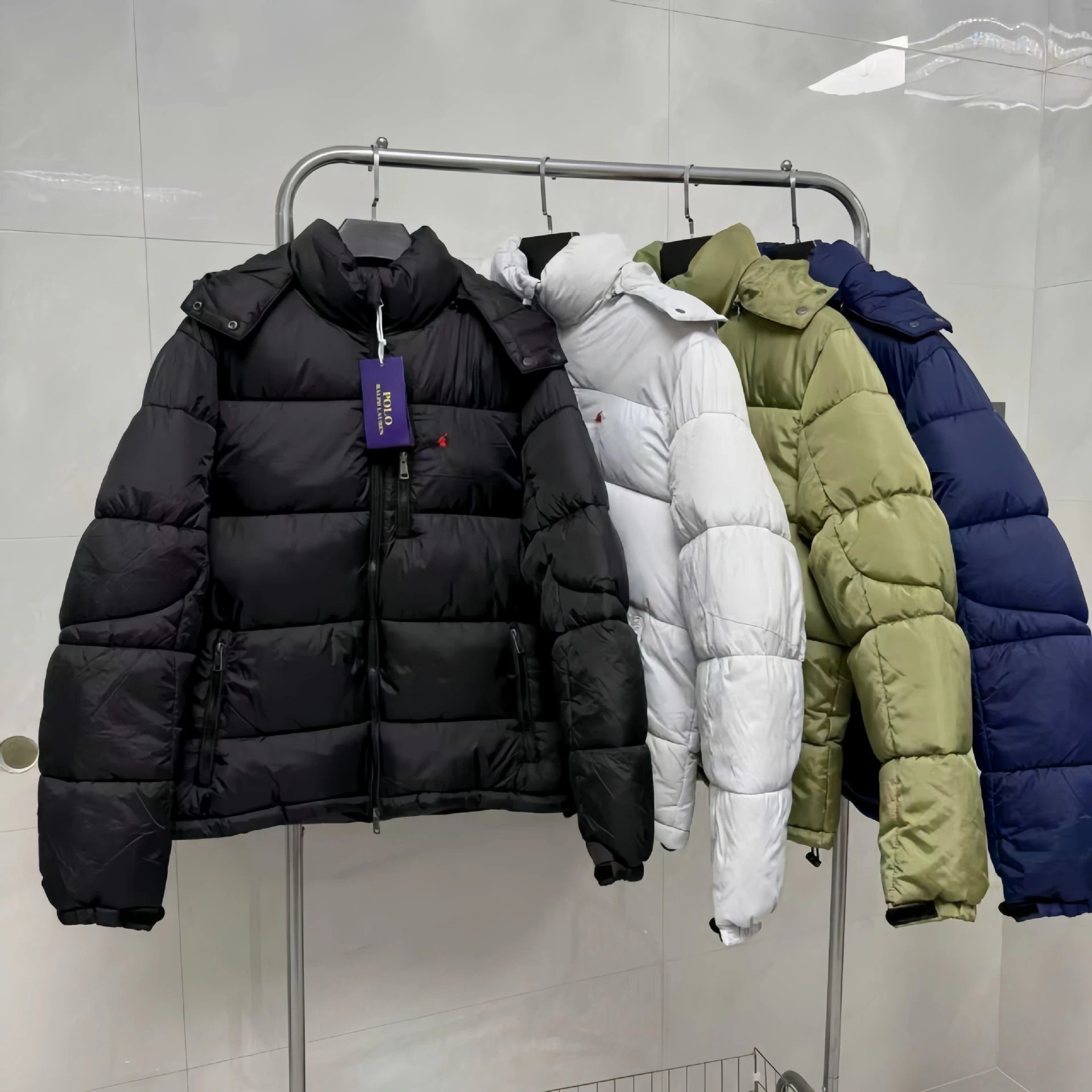 Best Selling Little Red Horse Detachable Hood Thick Warm Classic Style Men's Down Jacket