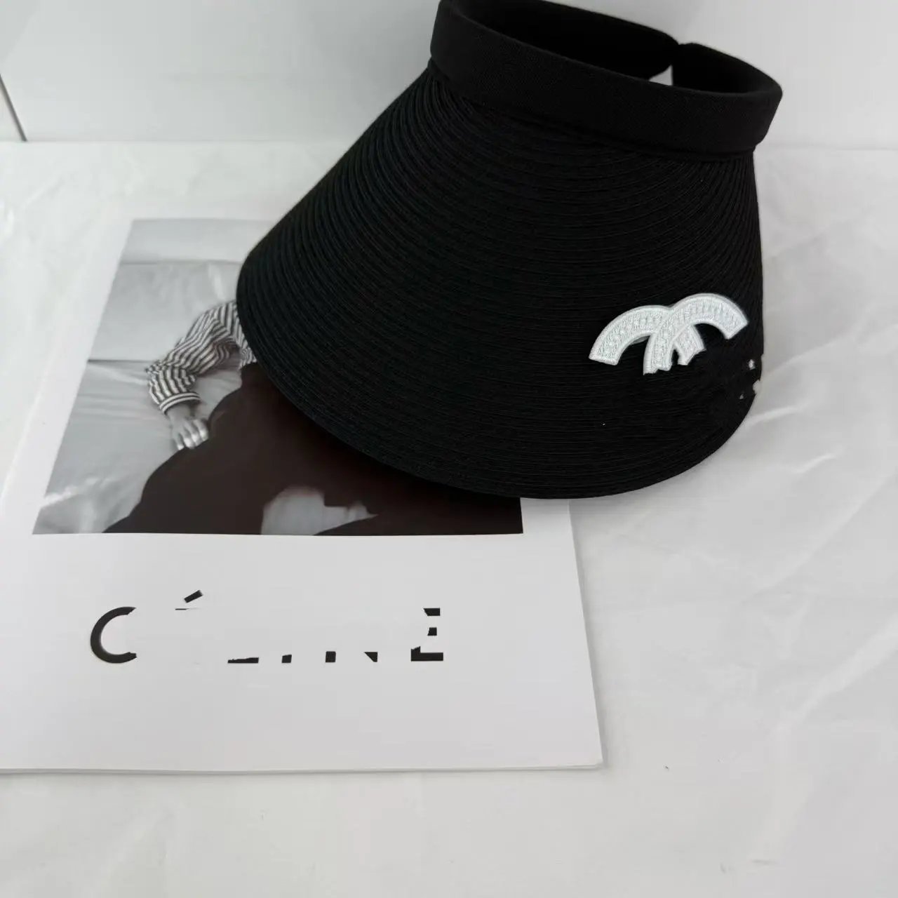 2025 Chanel Chanel Summer Straw Sun Hat UV Protection Wide Brim Sun Hat Women
