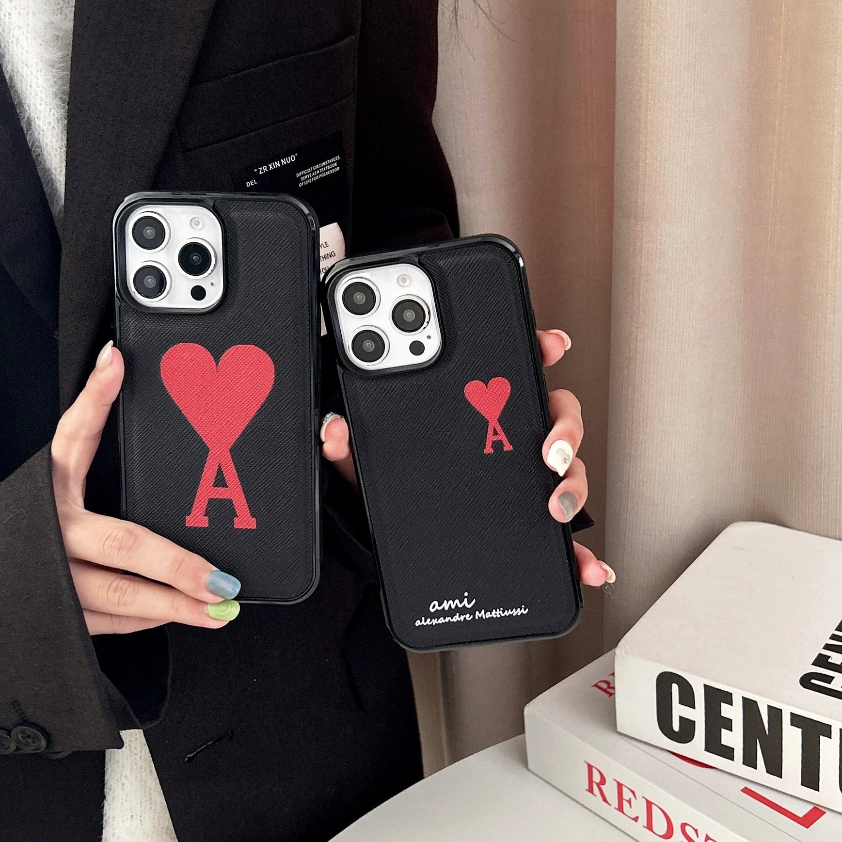 Simple Leather Texture Heart iPhone 16 PM Case Apple 13 Anti-Drop Protective Cover 12 Couple