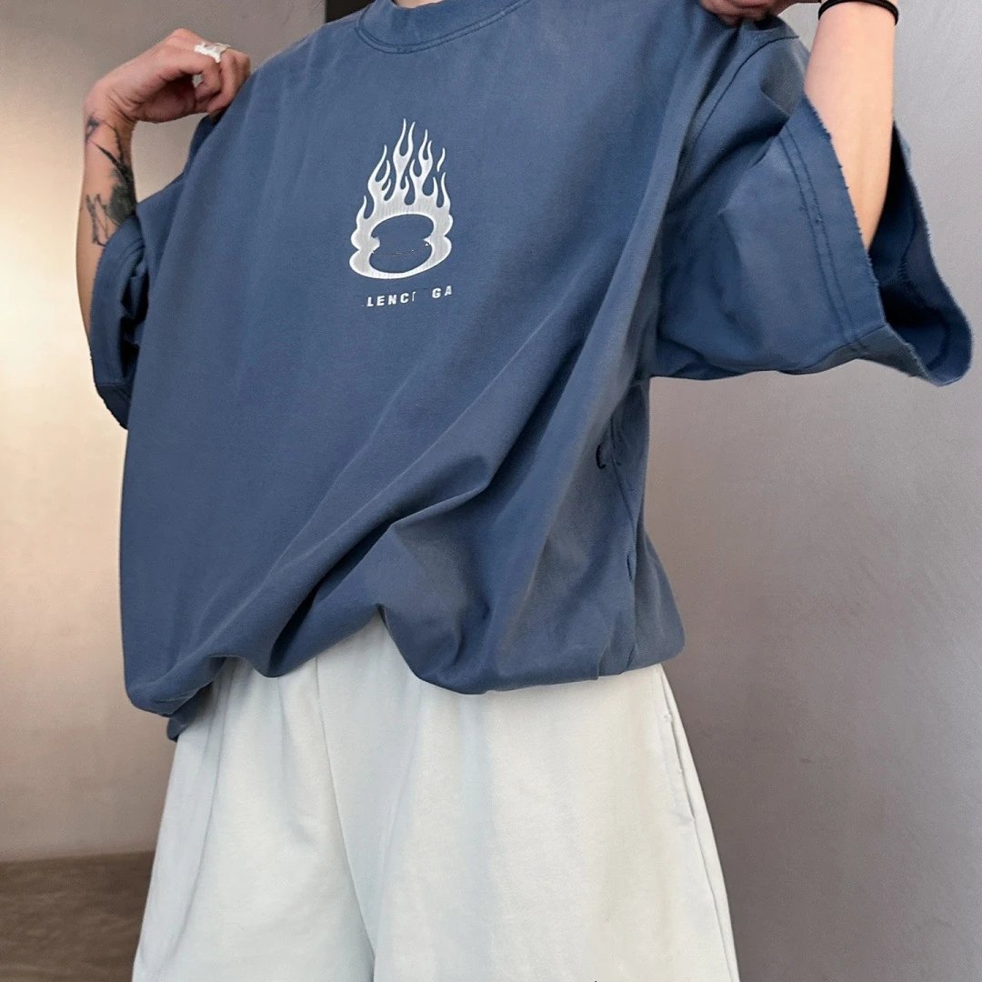 Top New Balenciaga Viral Double Ring Flame Crack Unisex Short Sleeve T-shirt