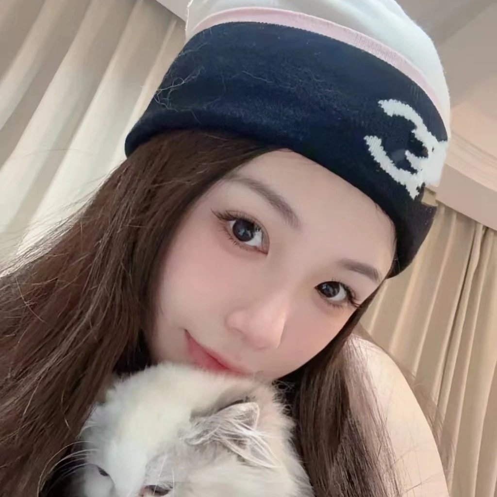 Chanel Style New Chanel Knit Hat Autumn Winter Color Block Versatile Warm Fashion Beanie