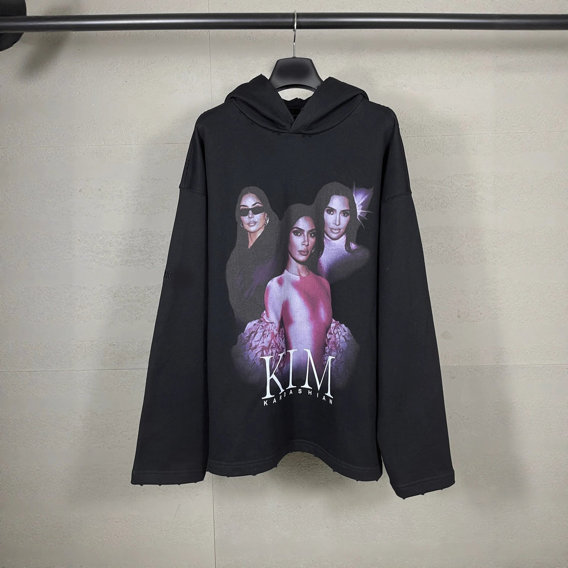 Balenciaga Kardashian Portrait Art Signature Frayed Distressed Hoodie Loose Casual
